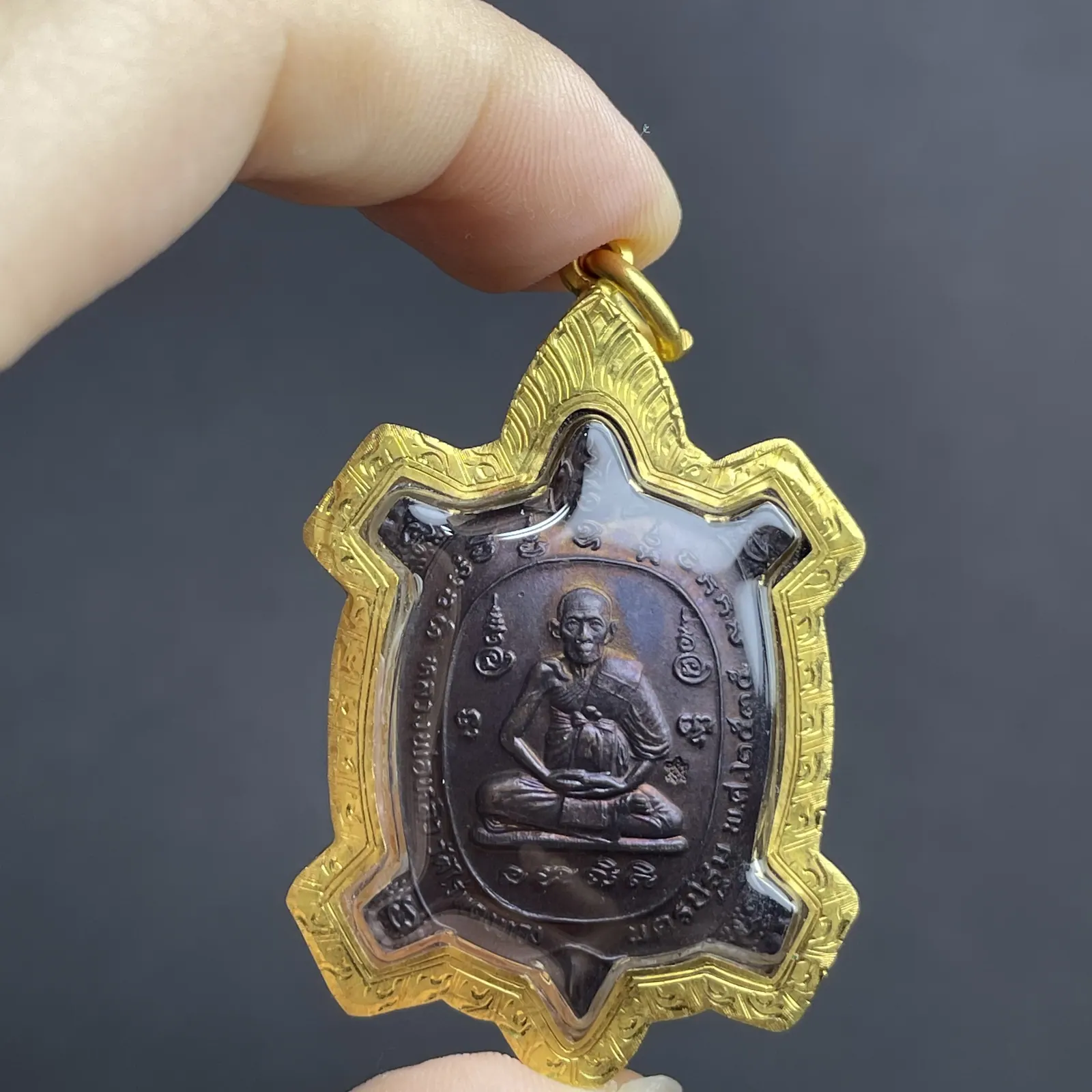 龙婆柳 财龟 自身 伦瑞买裕